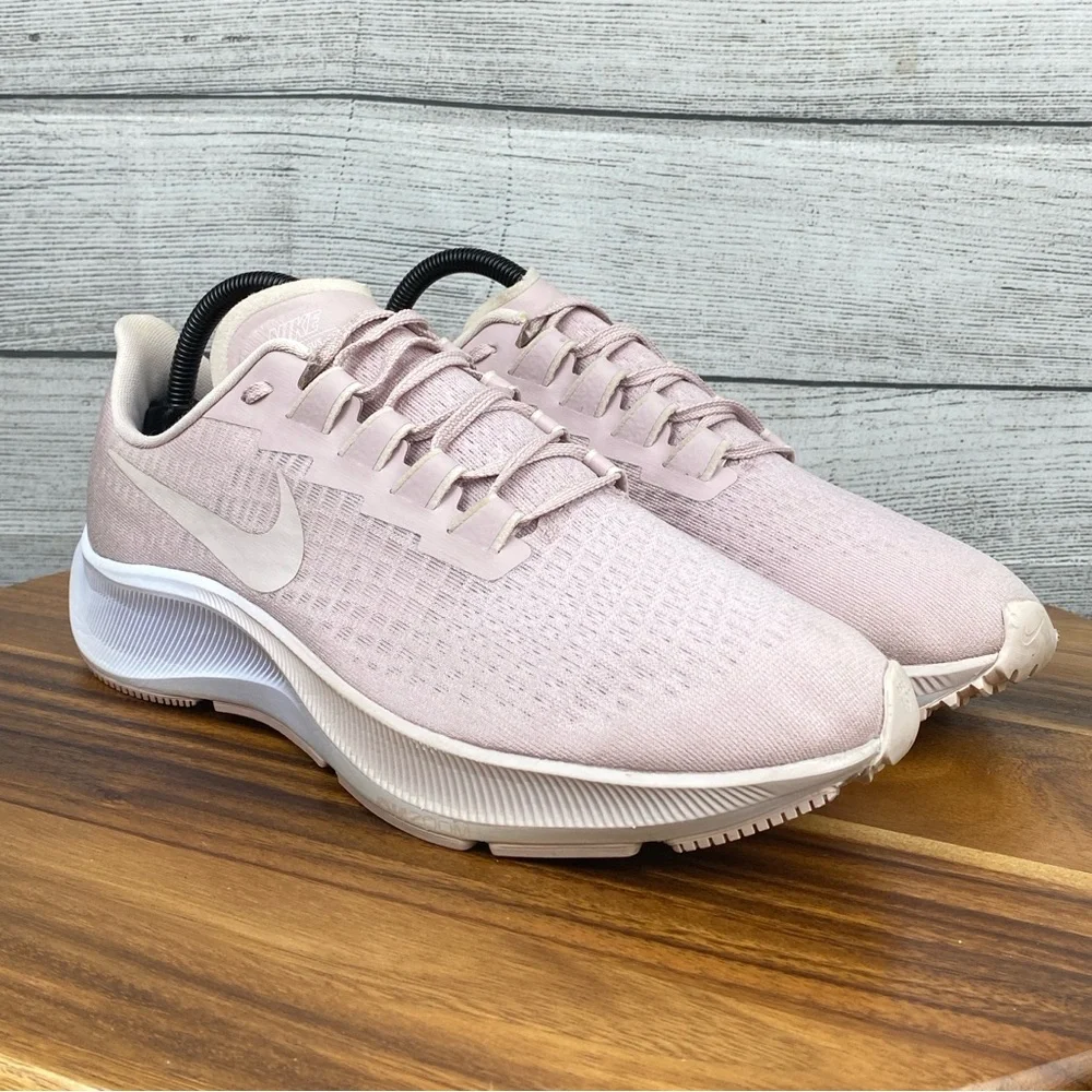 Nike Air Zoom Pegasus 37 Champagne Pink Running Shoe BQ9647-601 Women’s Size 10